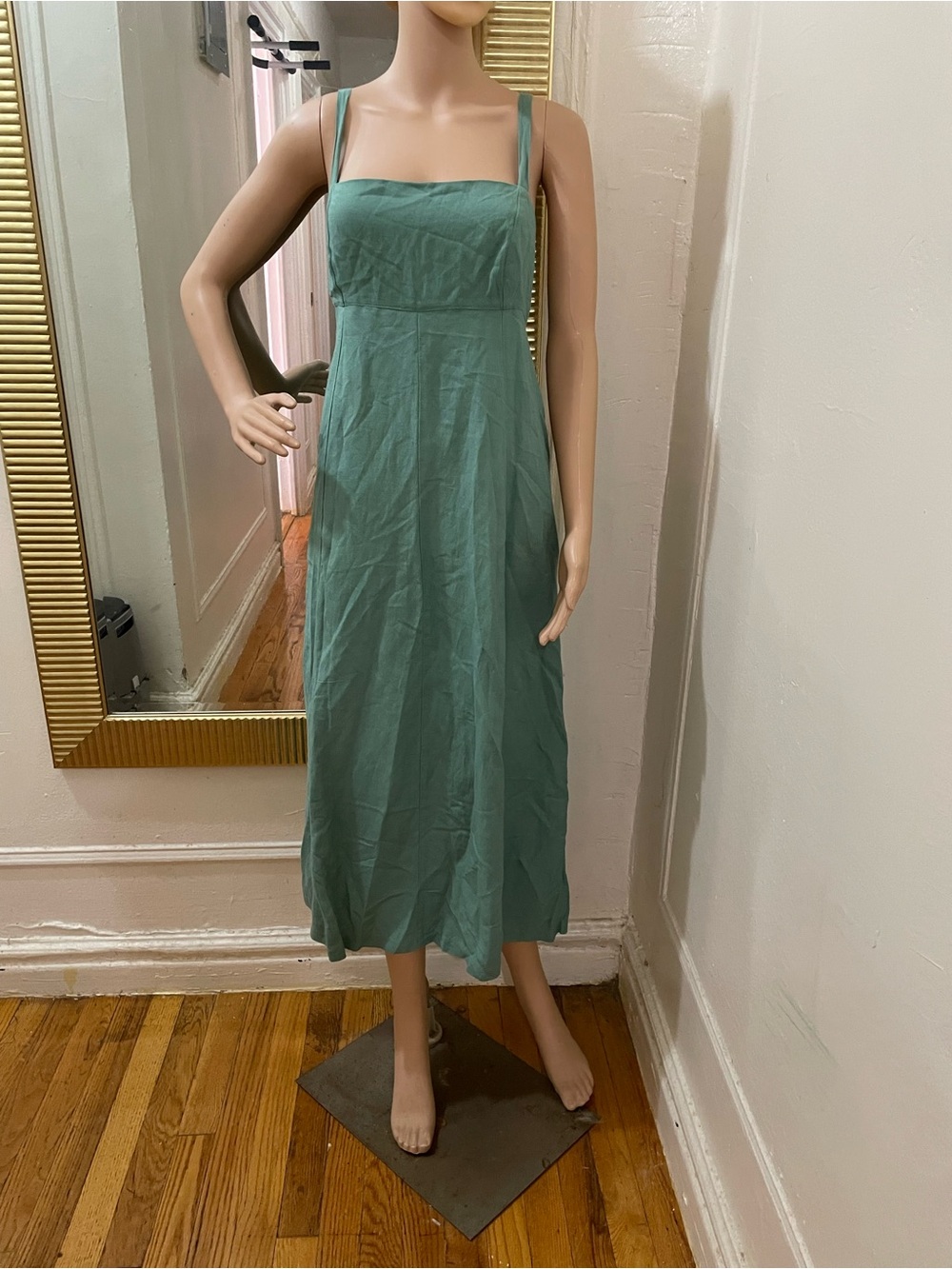 Madewell Linen Square-Neck Midi Dress in Sage - Picture 3 of 12